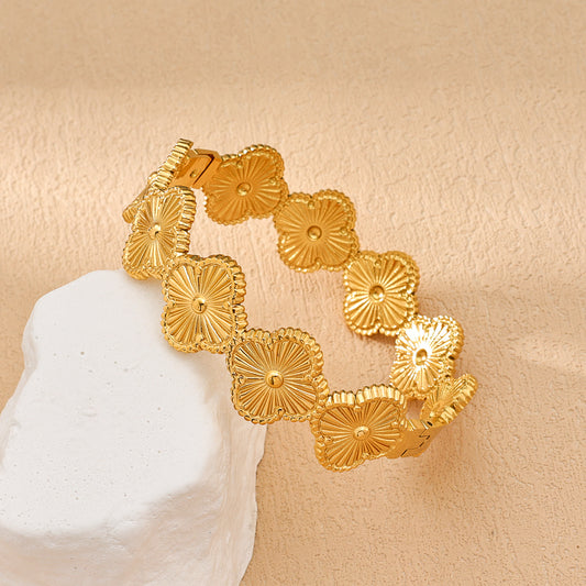Vintage Inspired Floral Jewelry